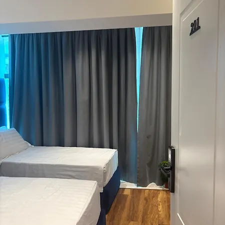 Genti Bed & Breakfast *