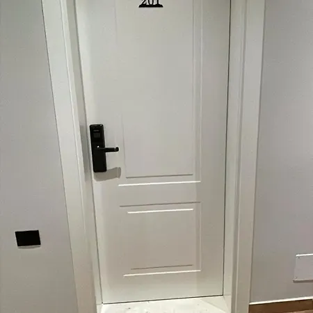 Genti * Krujë